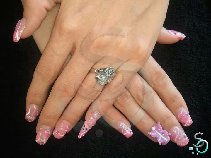 Papillon 3D et stiletto